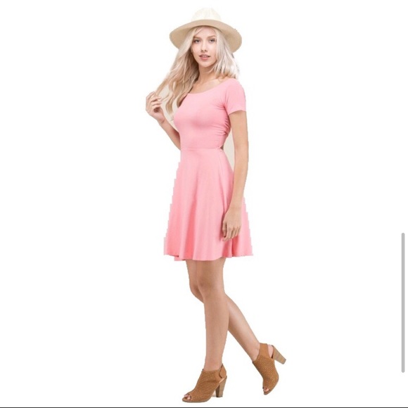 🎉LAST ONE🎉Cross back off shoulder dress - Picture 5 of 5